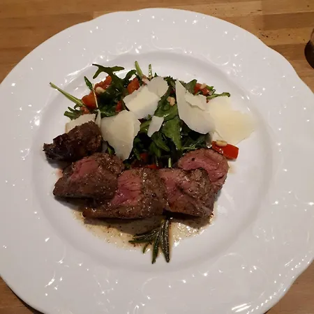Отель Restaurant The Kings Head 2*