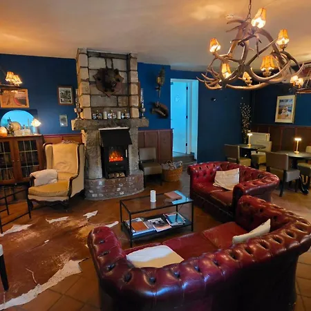 Restaurant The Kings Head Hotel 2*