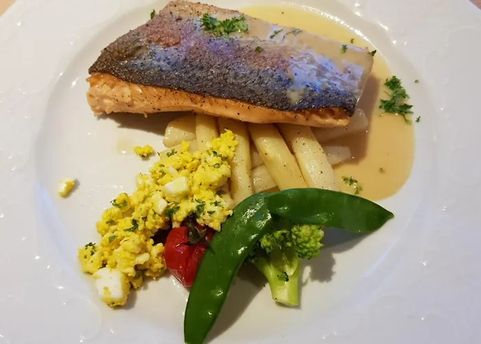 Otel Restaurant The Kings Head Voeren